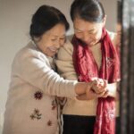 Kim Hye-ja – "người mẹ" của Bong Joon-ho – trở lại màn ảnh rộng sau 9 năm với 'Still Shining'