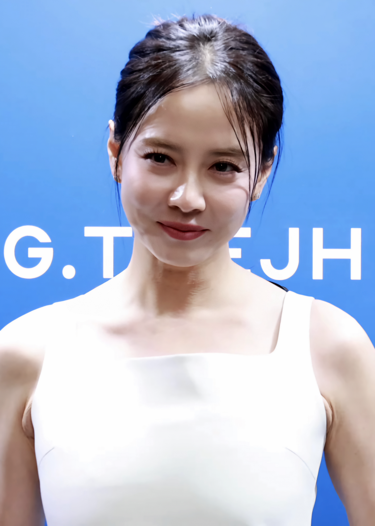 Song Ji-hyo tại sự kiện GLUTANEX tháng 12/2024